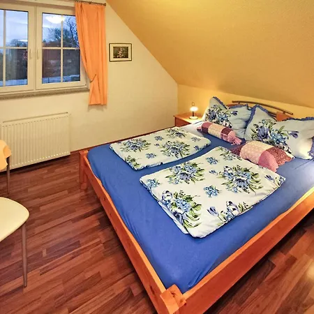 Ferienwohnung Mirow Ot 公寓 *